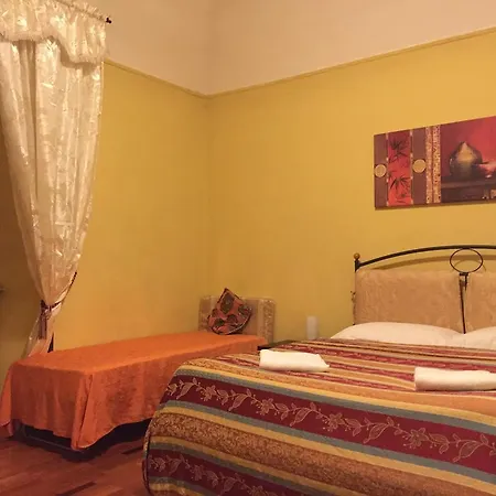 Konukevi Marghera House 3*